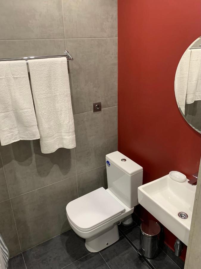 Red Cube Hotel Кам'янець-Подільский Екстер'єр фото